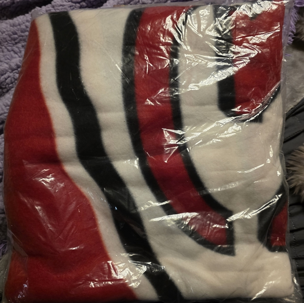 KC CHIEFS FLEECE THROW